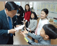 효도·공경의 마음, 책 한권에 담아...다사초, 효행동시집 발간