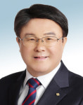 동구, 이제 자유민주의 메카로