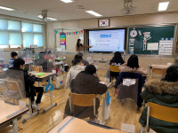 플라스틱 청소기 만들며 과학원리 아하~ ...새론초, 탐구교실 운용