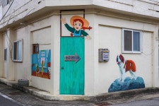 [2023 경상북도 마을이야기] 구미 신평벽화마을, 동화 속 주인공이 반기는 곳…잠자던 동심 깨우다