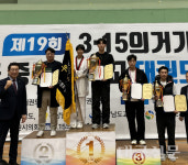 성주 명인중학교 3.15 의거 기념 전국 중, 고 태권도 대회 여중부 종합 우승, 남중부 최우수 선수상 쾌거