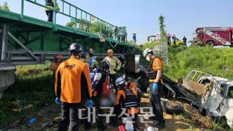 상주서 무궁화호 열차와 포터 트럭 충돌, 70대 운전자 사망