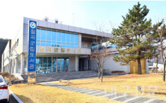 칠곡군립도서관 초보 엄마아빠에게 도서꾸러미 택배 서비스 운영