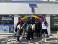 매장 영업 개시 20분 만에 유심 소진 안내문 붙었다