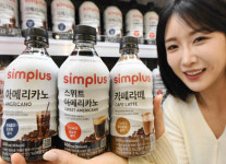 홈플러스, 500㎖ 대용량 1000원 커피 3종 출시