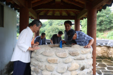 [2026 경상북도 문화마을이야기-문경 산양면 봉계마을] 마르지 않는 우물처럼…푸근하고 정겨운 인심 솟아난다