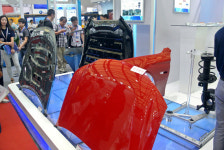 알루미늄, 경량화 타고 자동차 압연품 선도