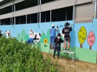 포스코모빌리티솔루션, 천안서 농협축산경제와 목장 벽화 활동 펼쳐
