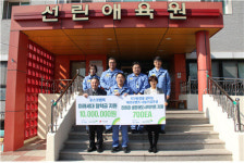 포스코엠텍, 장학금 및 친환경 생분해도시락 지원