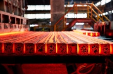 철근 전문 제강 적자 눈덩이…대한제강 군계일학