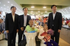 충주 교현2동, 함께하는 풍성한 경로잔치 열어