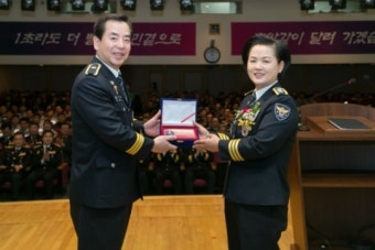 '여성 최초 치안정감' 이금형 부산경찰청장 38년 경찰 마감