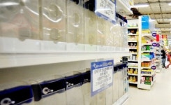 도대체 누가 사재기 하나…지역 슈퍼마켓도 담배 품귀