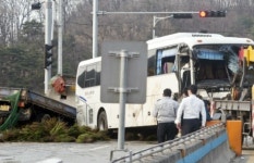 사고 부르는 명암~산성 도로