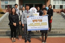 (주)조이테크 김민성 대표, 키다리 아저씨