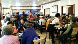 충주 동량면 본가참숯석갈비, 온정을 나누는 한 끼