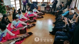 괴산북중 사랑동행 봉사단 위문공연