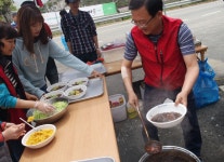 청주시 상당구, 노현1리 노인대상 자장면 봉사