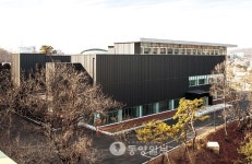 청주시립미술관의 시작 축하해요