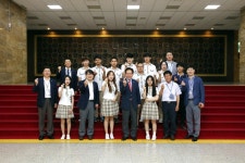 다문화 폴리텍 다솜고 졸업반 학생들 국회 방문