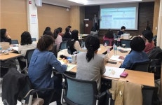 충북광역치매센터, 치매가족 마음의 상처 치유