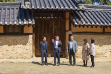오세현 아산시장, 외암민속마을 건재고택 현장 점검