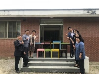 민관학 소통공간(광혜원중학교 예절실), 교육물품 기부받아