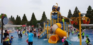 아산 신정호수공원, 한 여름 바캉스 인기 절정..물놀이장, 달밤러닝, 별빛 락(Rock) 페스티벌 공연 즐기는 힐링 피서