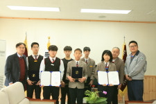 한일시멘트(주) 단양공장, 지역 초·중학생들에게 장학금 전달
