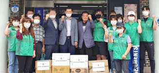 충주 호암직동새마을, 경로당에 효도 떡 전달