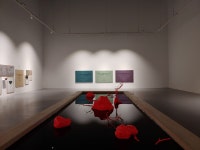 이 호수엔 세월이 있고 물物이 있다