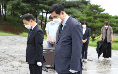 홍성군의회 이선균 의장,  홍주의사총, 충령사 참배 첫행보