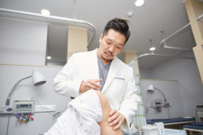 청주필한방병원, 숙련도 높은 전문의···추나치료·약침치료·봉침치료