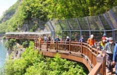 단양강잔도, 비대면 안심관광지로 소문... 걷기 좋은길로 큰 인기
