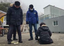 충주시, 라이트월드 컨테이너 상가 철거 재개