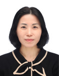 동양에세이/ 라떼는 마시고, 나때는 지우고