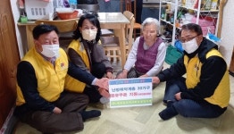 사진기사/ 단양군 매포읍지역사회보장협의체, 저소득층 30가구에 난방유 지원