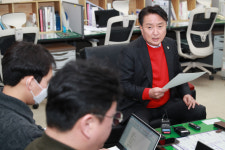 충북 못난이 김치 해외시장 공략한다