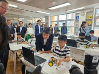 이주호 교육부장관, 충남 천안 불당초교 늘봄학교 운영 참관