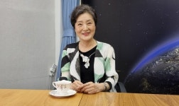 요즘 어떻게 지내세요 조철호가 만난 사람/ 춤꾼  박재희