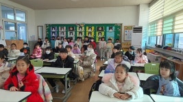 초등학생이 빨리되면 좋겠다