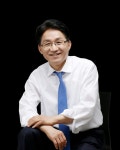 기고/ 아, 이러니! 맨발 걷기