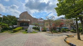 60년 시민의 쉼터 청주 수동성당