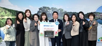 사진기사/ 제천시 가치봄 어린이집 행복더하기제천, 야시장 수익금 200여만원 기탁①