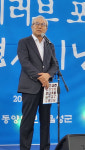 녹음에 물든 시낭송… 시詩로 하나되다