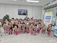 청주 내곡초병설유치원, 강서2동에 종이팩20㎏ 전달