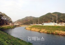 용 드나들던 금동산 용뫼등 늪 용혈 유래
