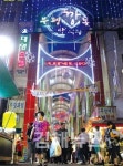 야시장의 밤은 낮보다 뜨겁다