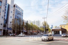 대우유토피아상가 중심 대형건물 운집