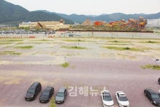 롯데, 상업용지 늘리려 아웃렛·아파트로 사업 변경 추진